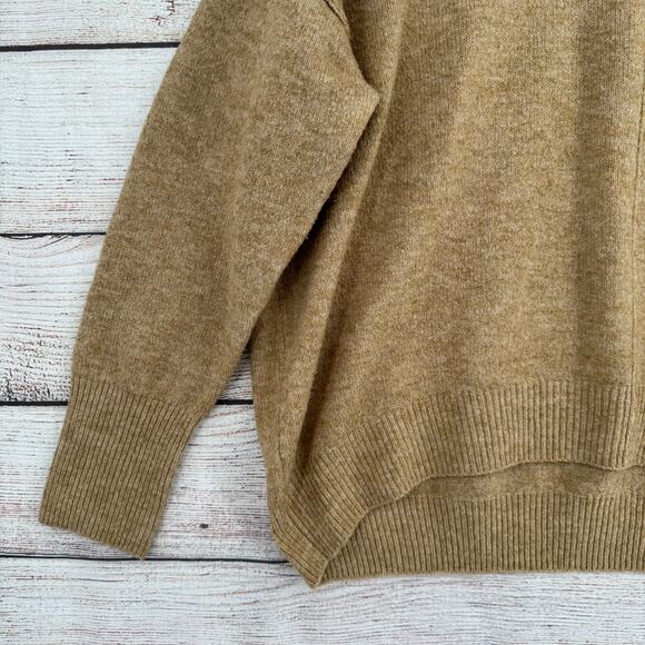 Vince Camuto Crewneck Rough Seam Boxy Sweater Womens Medium Beige Tan - Picture 5 of 11